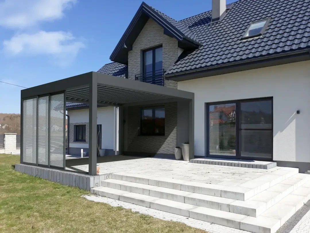 Zdjęcie z realizacji — Slide